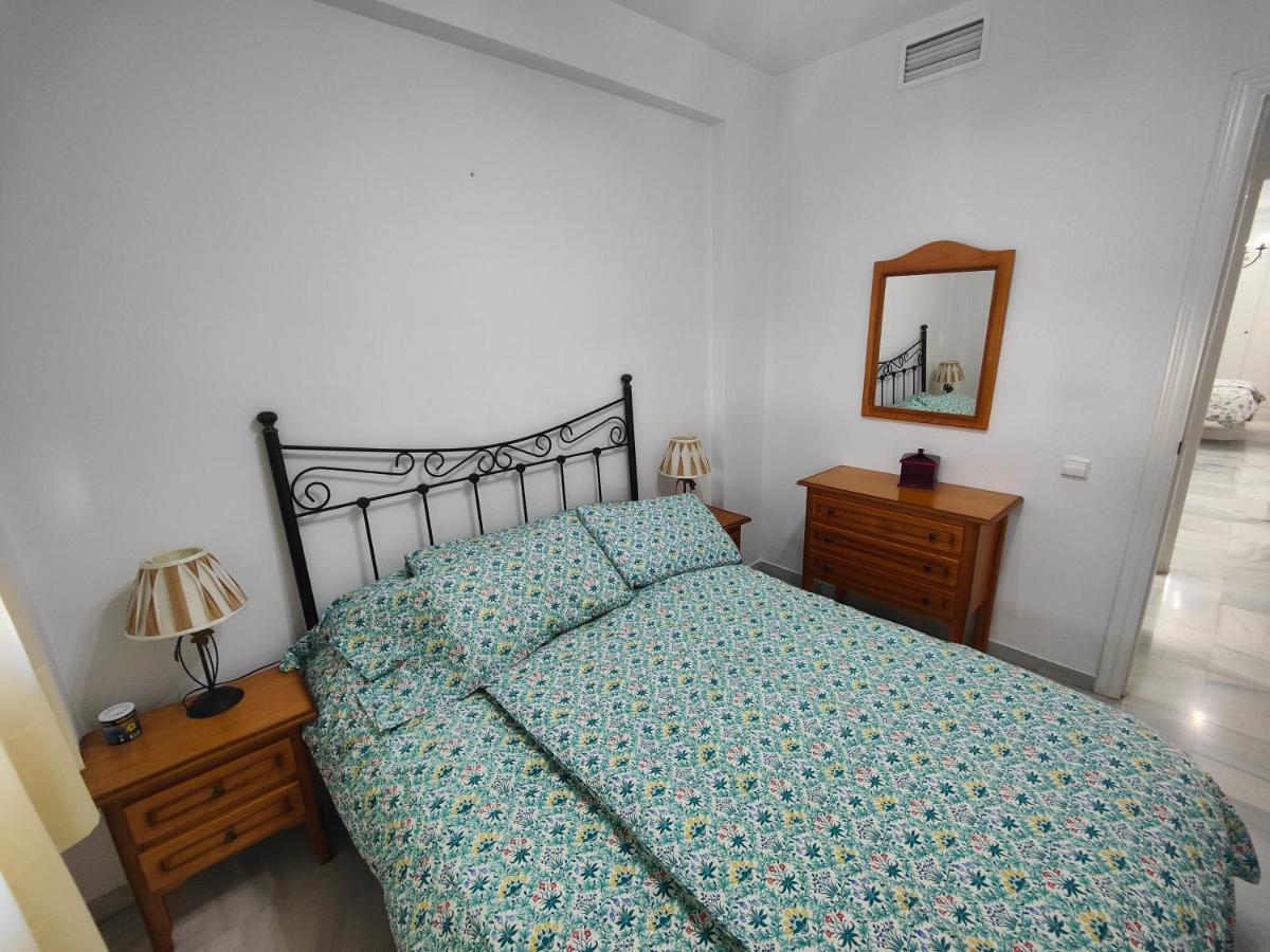 Gran Apartamento Cerca De La Playa Con Piscina En El Centro Fuengirola Exteriör bild